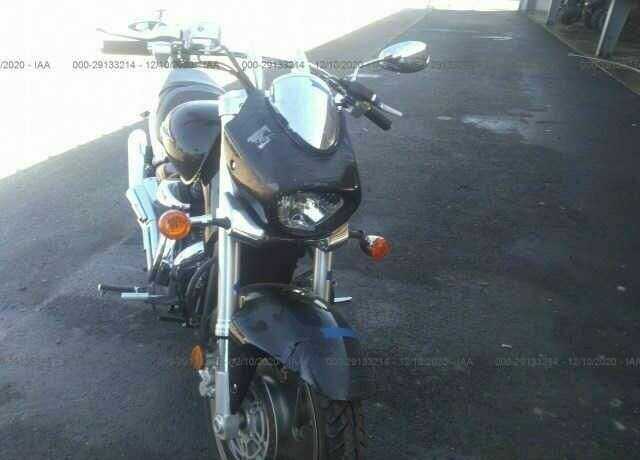 Suzuki VZ1500L