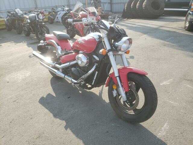 Suzuki VZ800