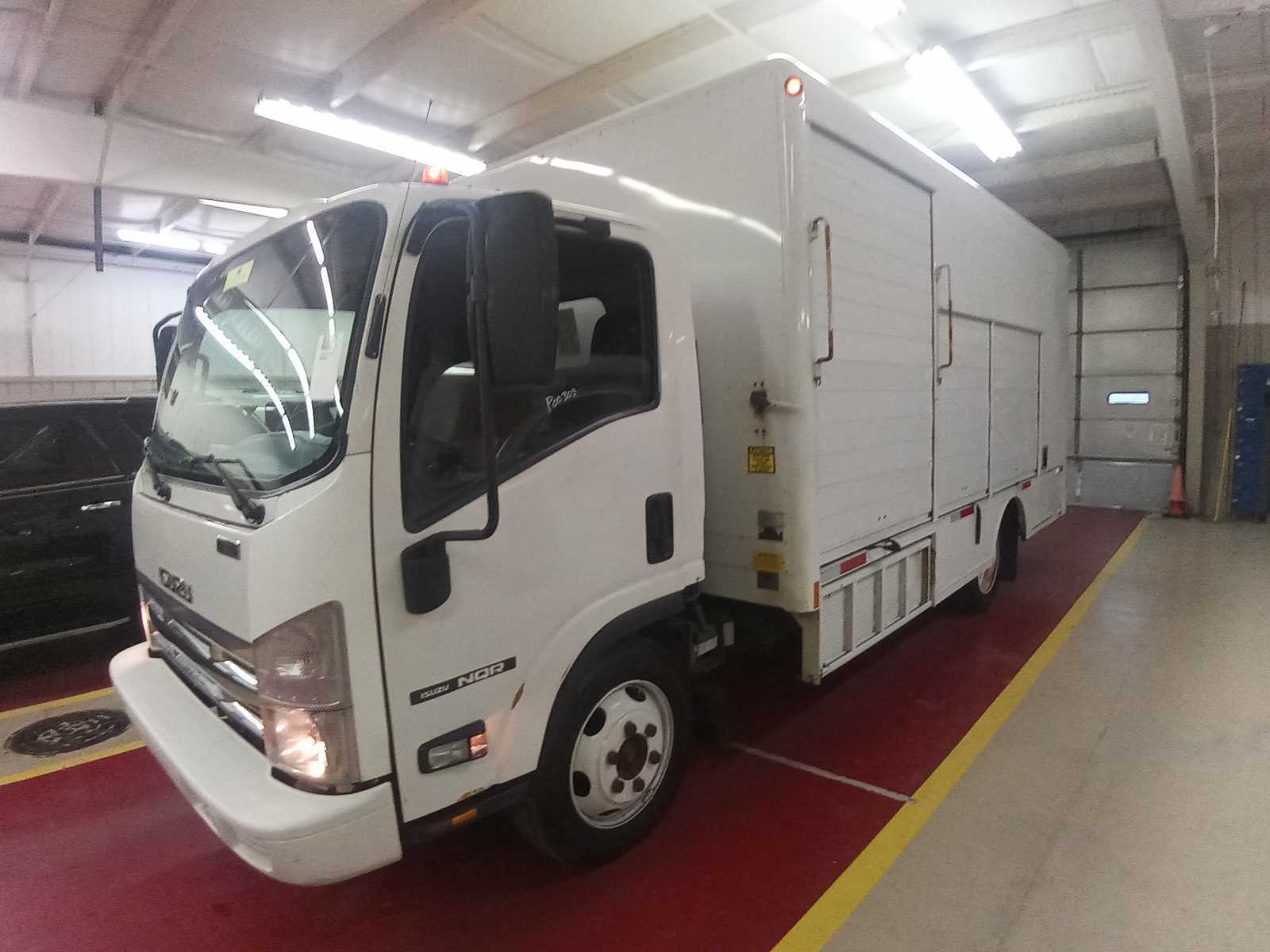 Isuzu NQR/NRR