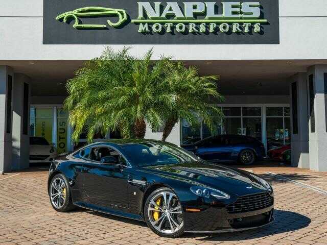 Aston Martin V12 Vantage