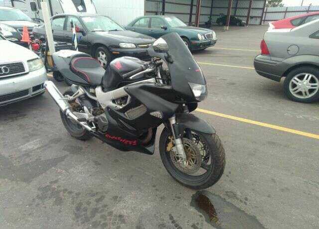 Honda VTR1000F (SUPERHAWK)