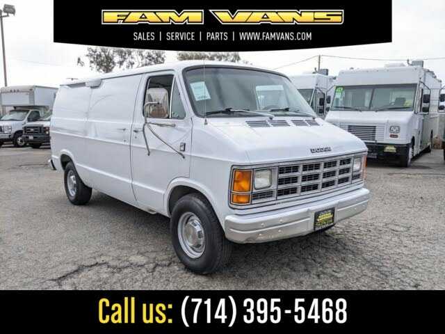 Dodge Ram Van