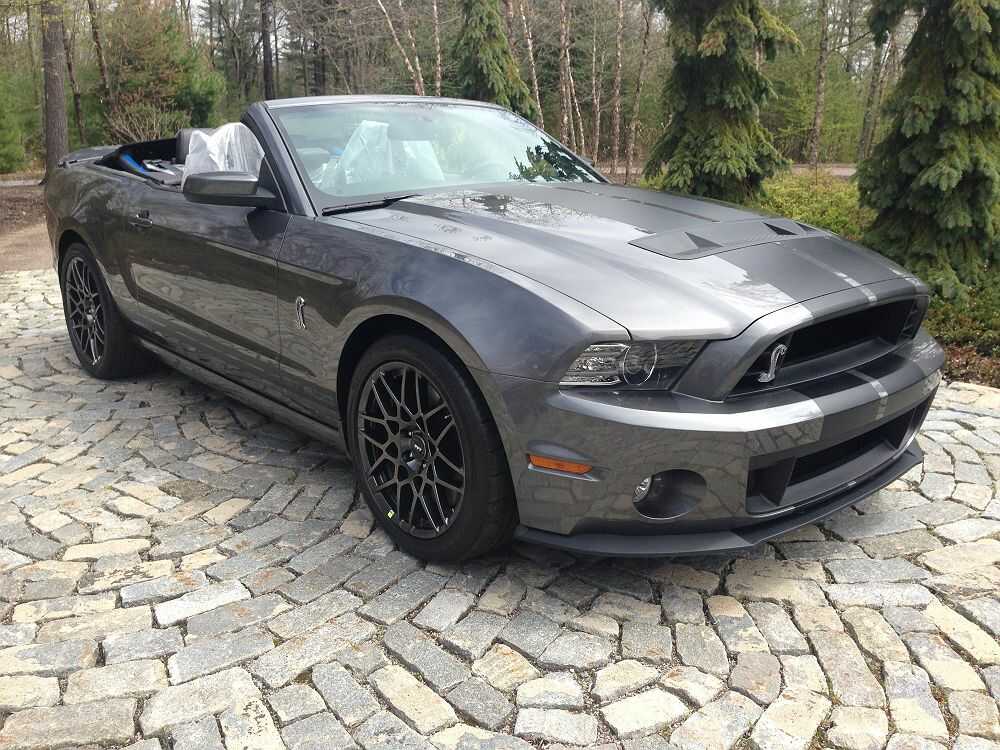 2014 FORD Mustang