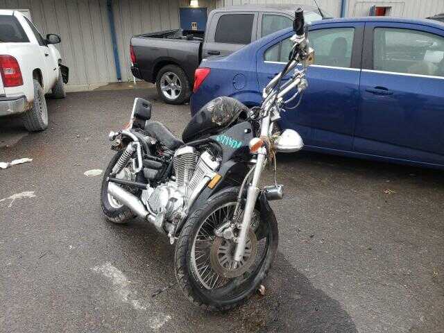 Suzuki VS800GL