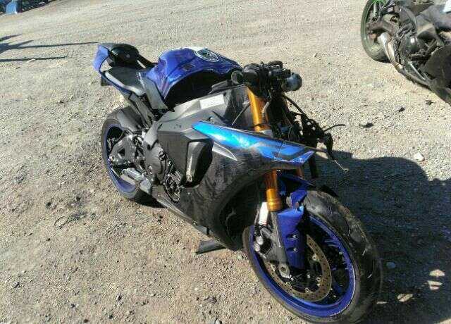 YAMAHA