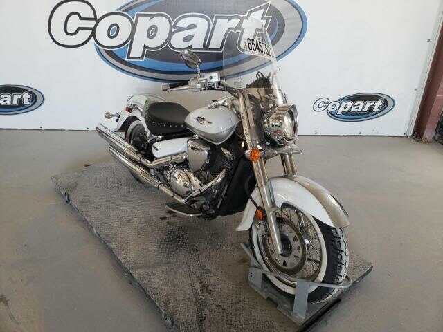 Suzuki VL800CL/VL800L/VL800TL