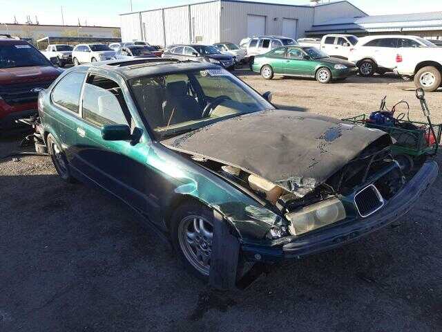 BMW 318ti
