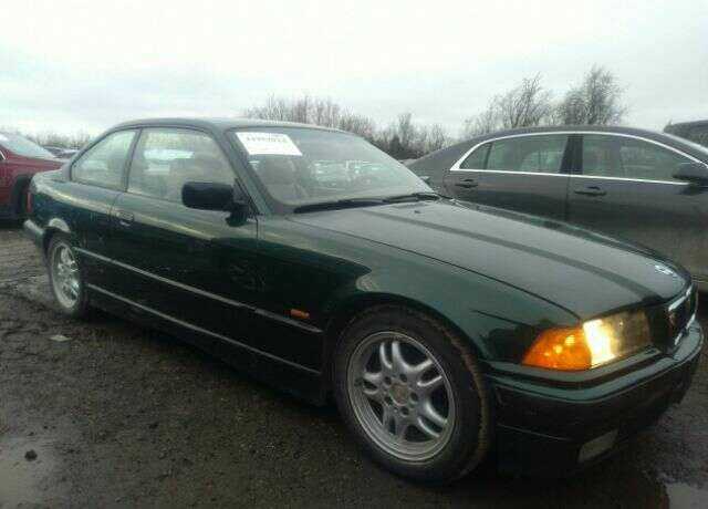 BMW 323is