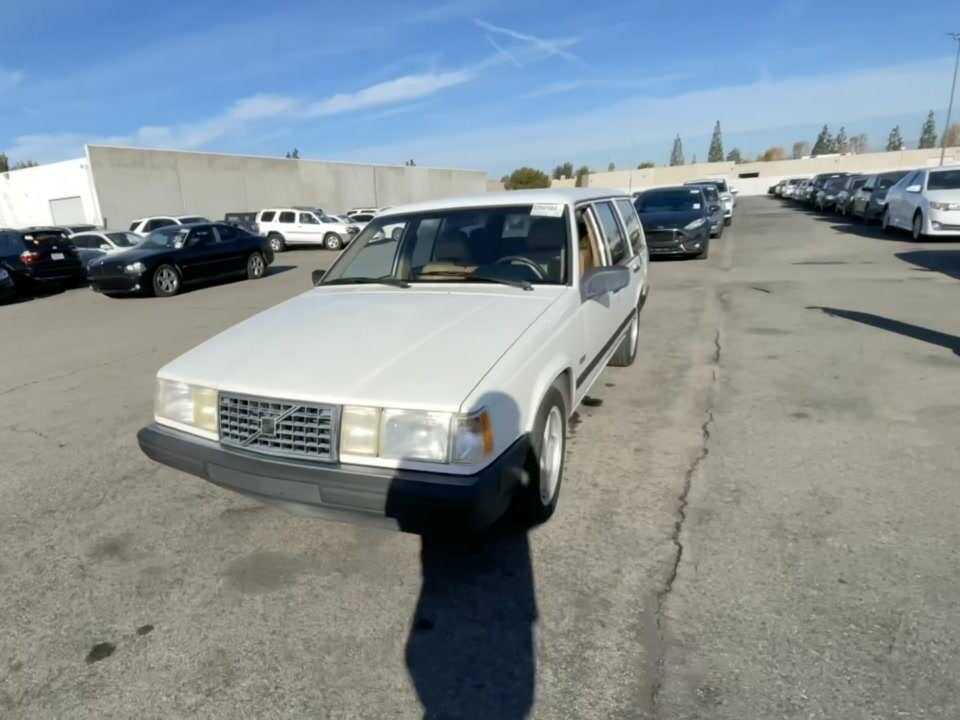 VOLVO