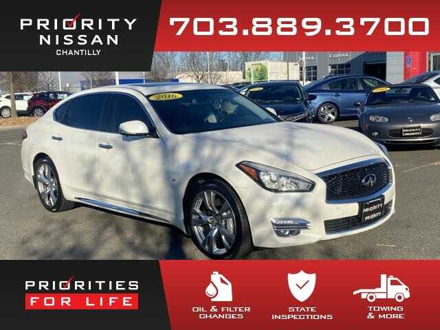 Infiniti Q70L