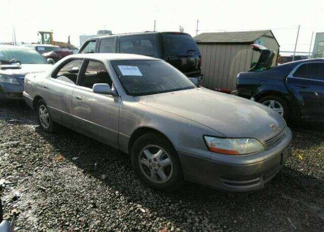 Lexus ES