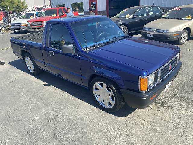 Mitsubishi Mighty Max