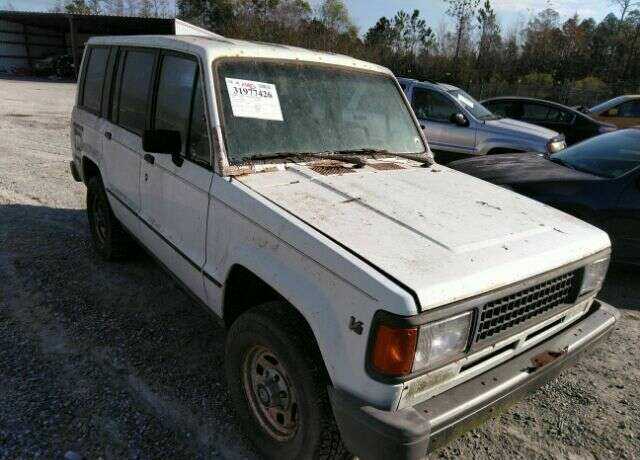 Isuzu Trooper