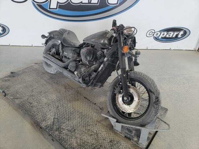 Honda VT750 (Shadow Phantom)