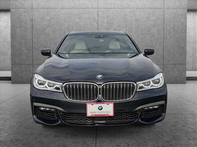 2019 BMW 750i