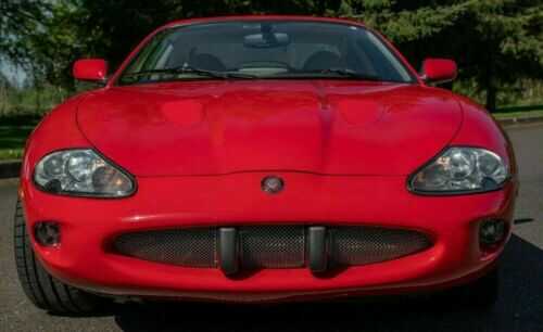 Jaguar XKR