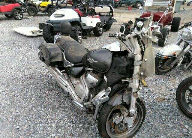 Suzuki VZ1500L