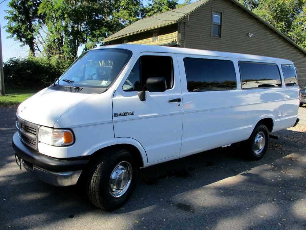 Dodge Ram Wagon
