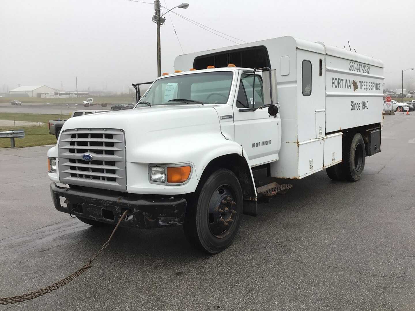 Ford F-800