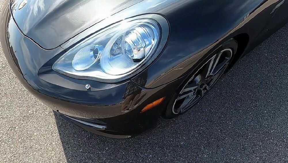 PORSCHE