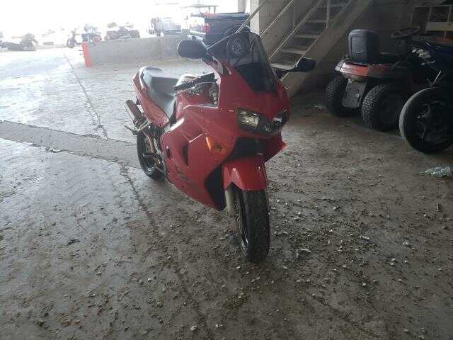 Honda VFR800Fi (INTERCEPTOR)