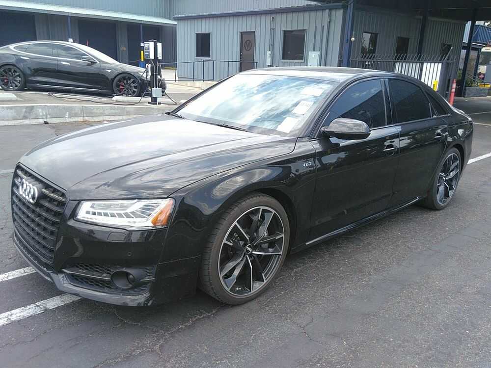 Audi S8