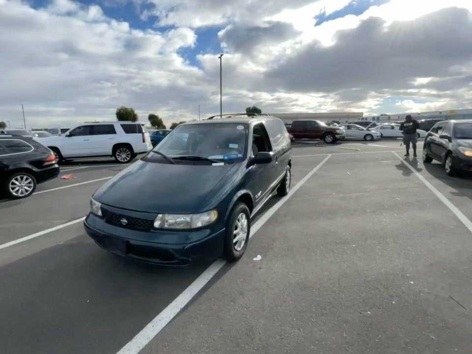 Nissan Quest
