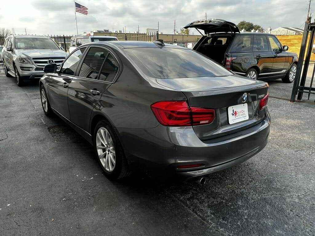 2016 BMW 320i