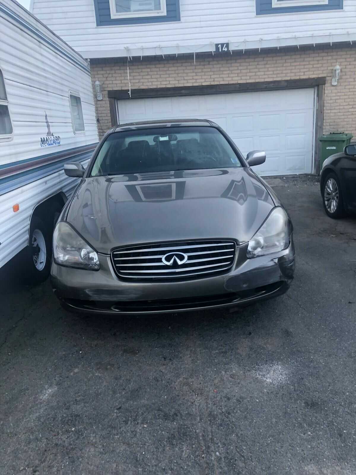 Infiniti Q45