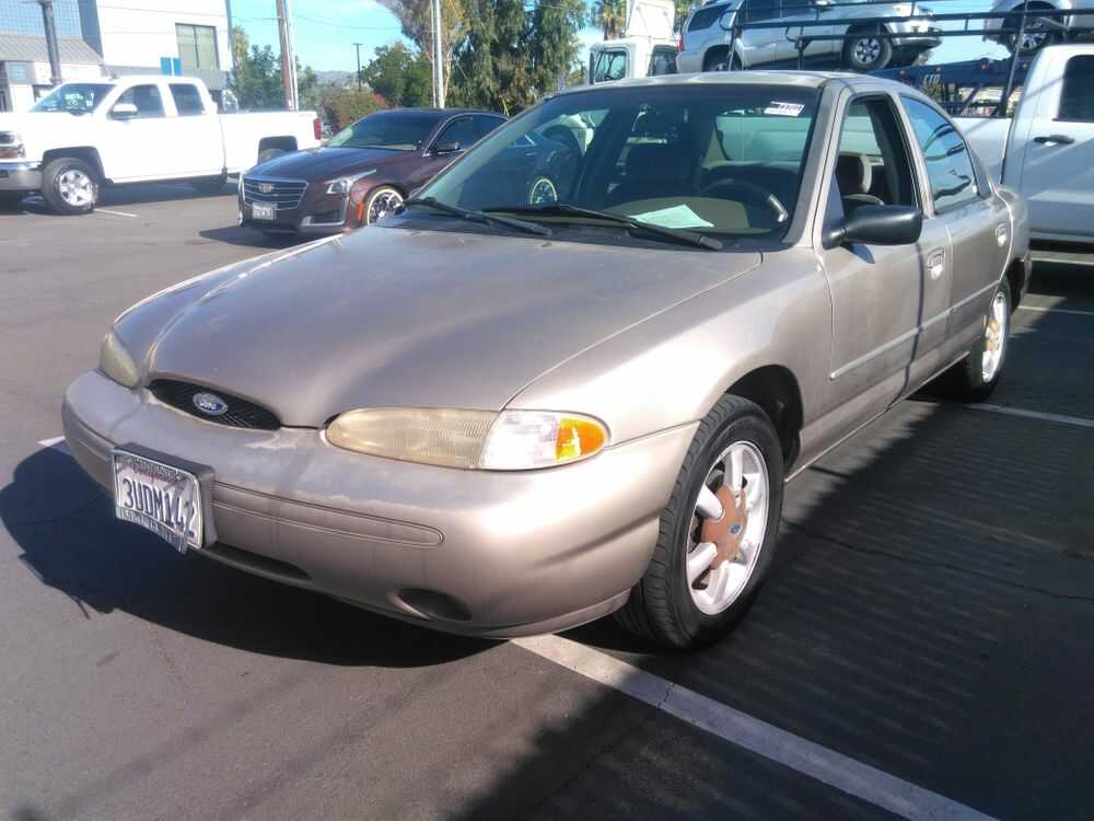 Ford Contour
