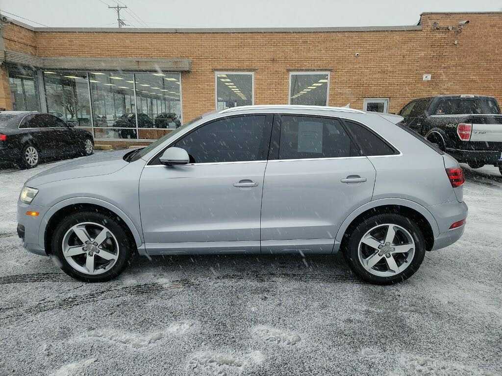 2015 AUDI Q3