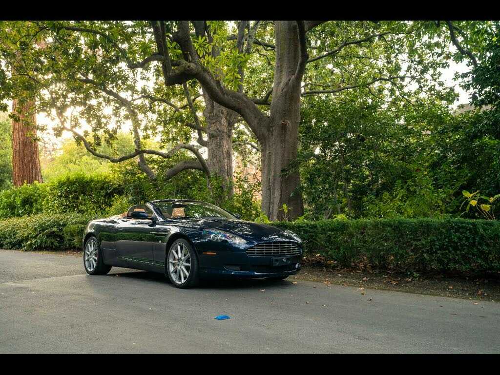 Aston Martin DB9