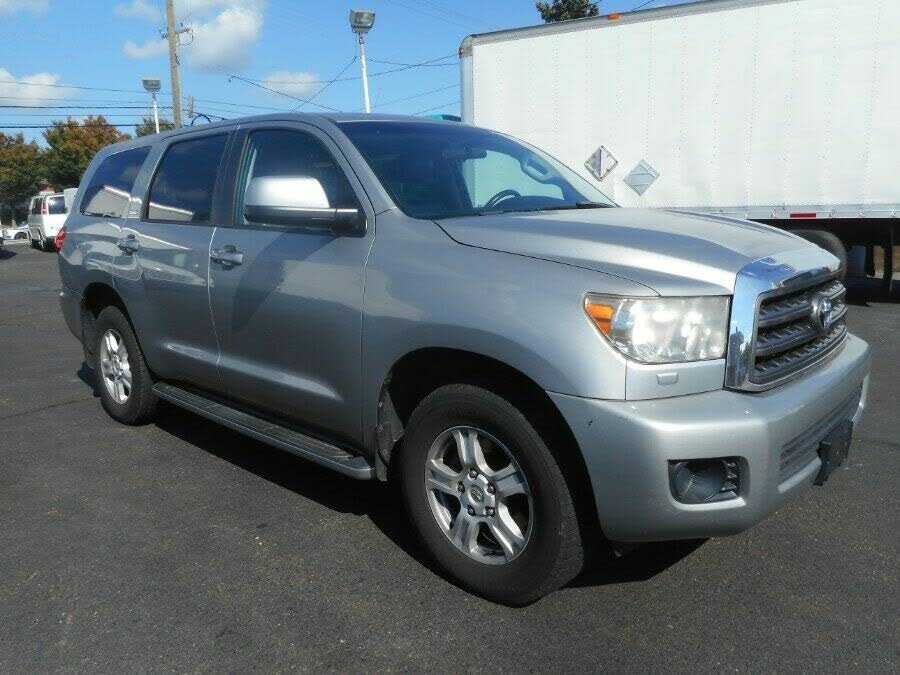 Toyota Sequoia