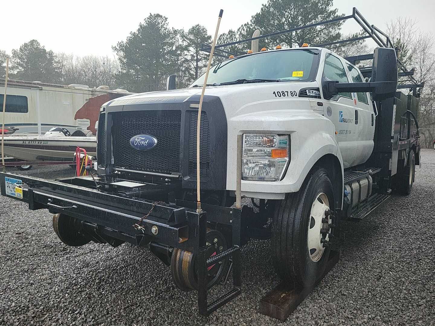 Ford F-750