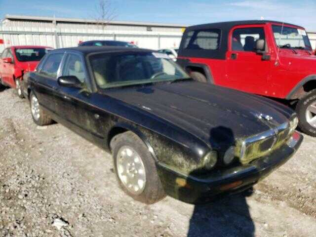 Jaguar XJ8