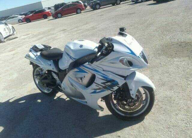 Suzuki GSX1300R