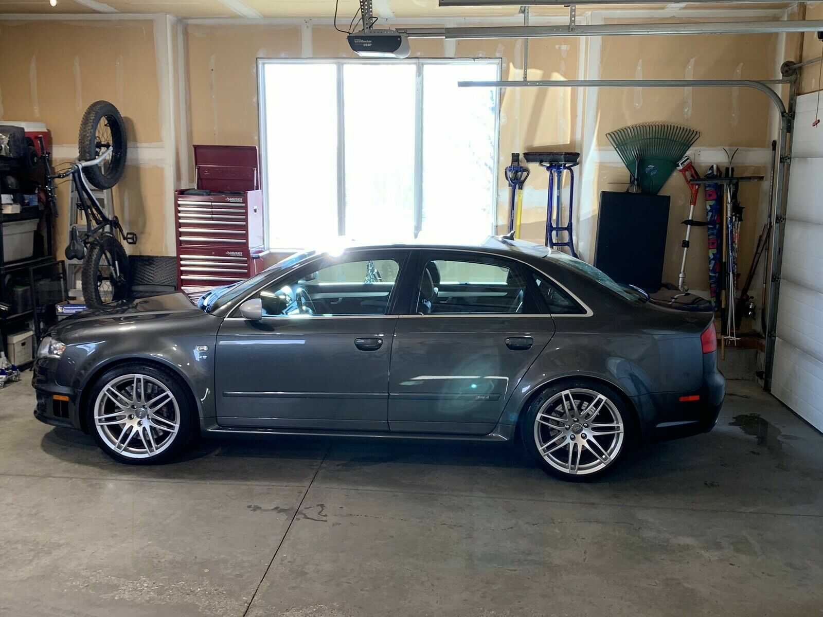 Audi RS4