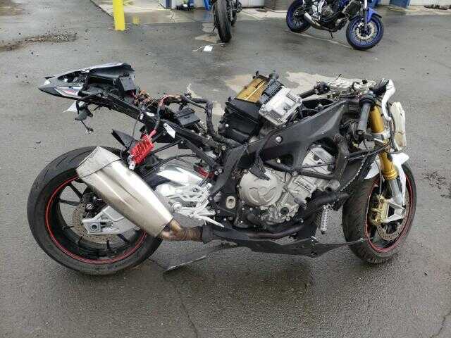 BMW S 1000 RR