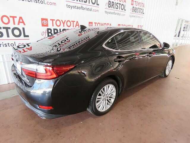 2016 Lexus ES