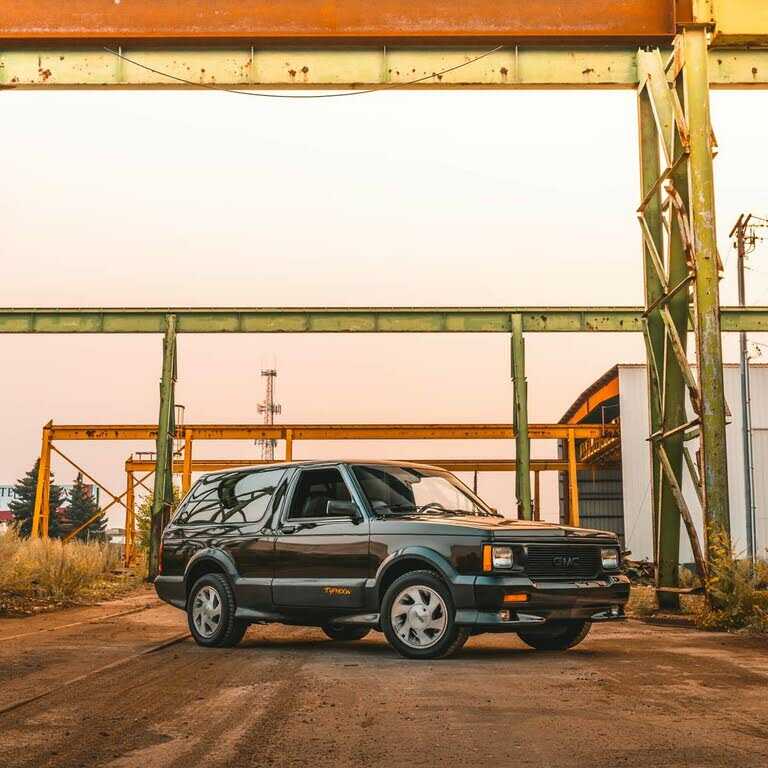GMC Typhoon