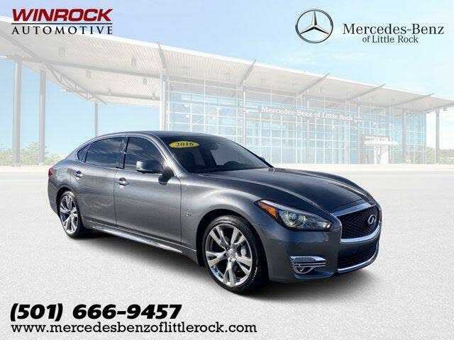 Infiniti Q70L