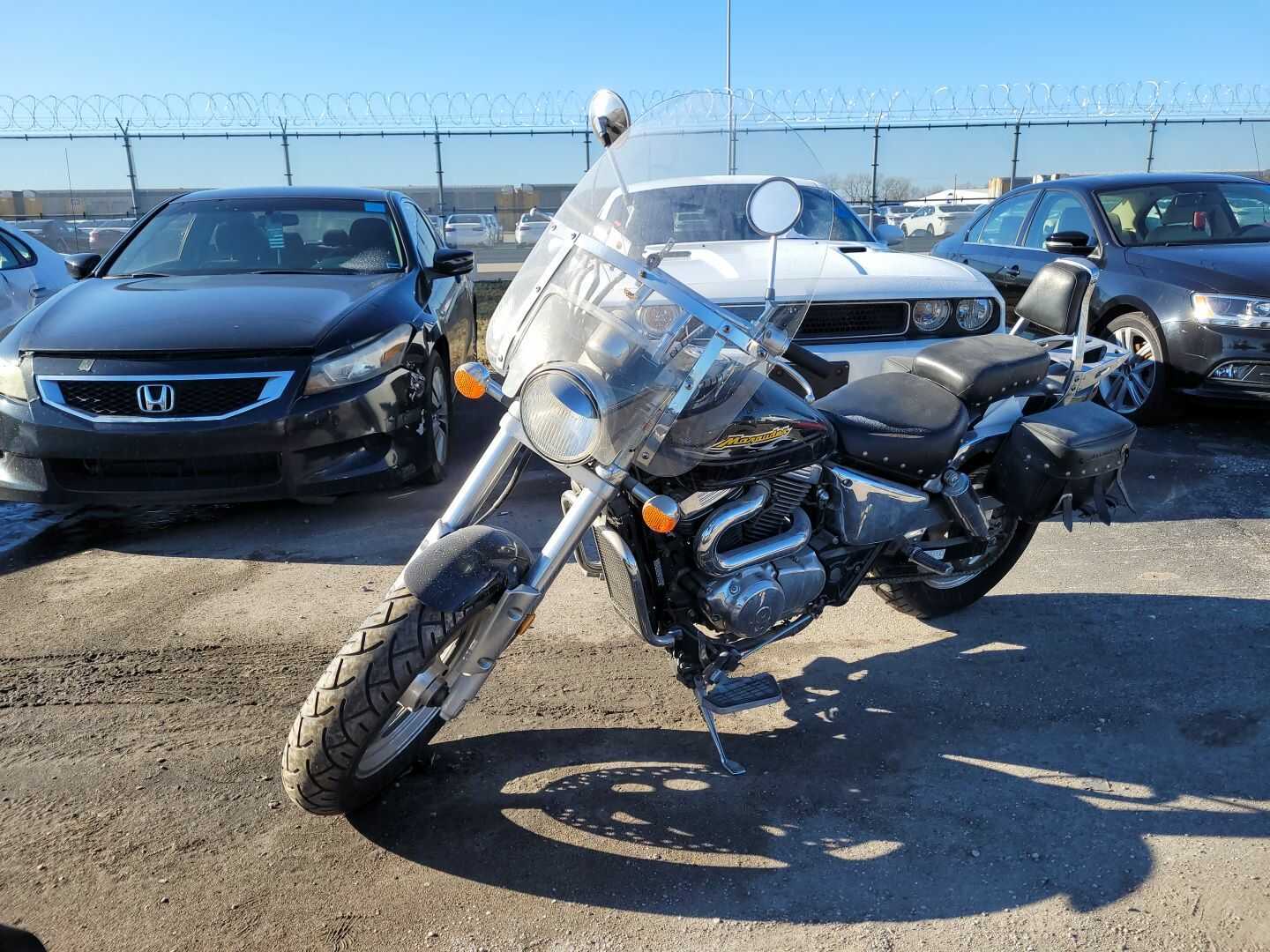 Suzuki VZ800K