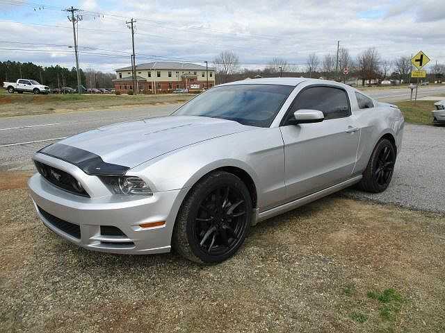 2013 FORD Mustang