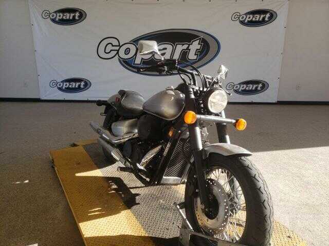 Honda VT750 (Shadow Phantom)