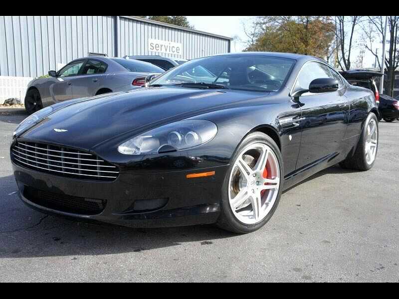 Aston Martin DB9
