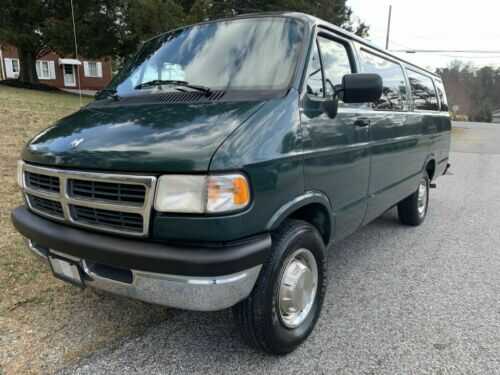 Dodge Ram Wagon
