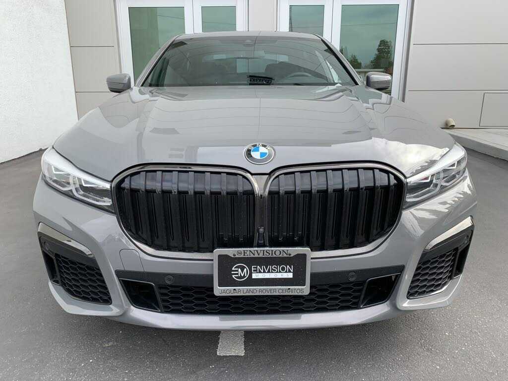 2021 BMW 740i