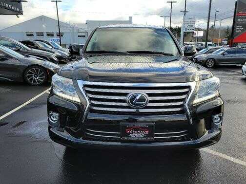 Lexus LX
