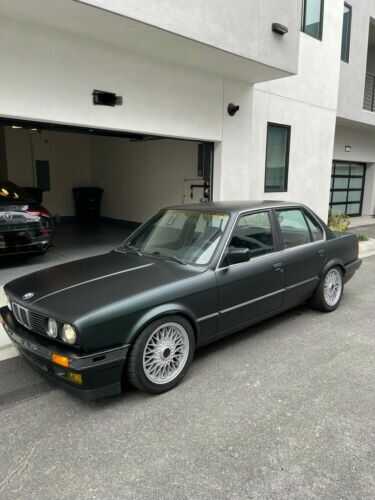 BMW 325i
