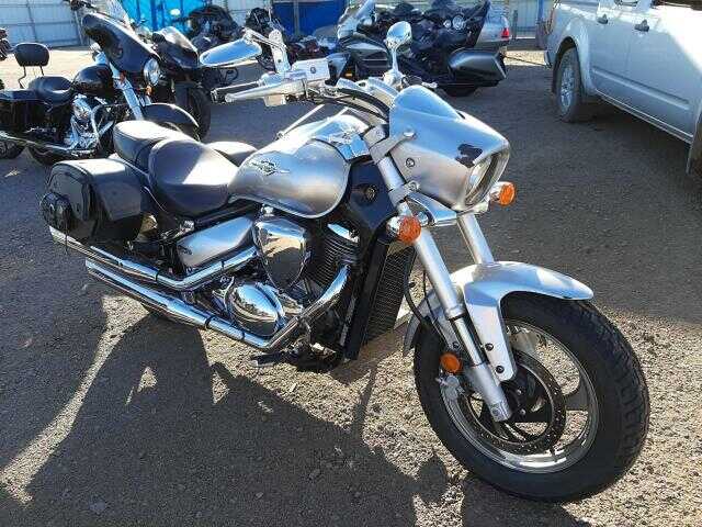 Suzuki VZ800L